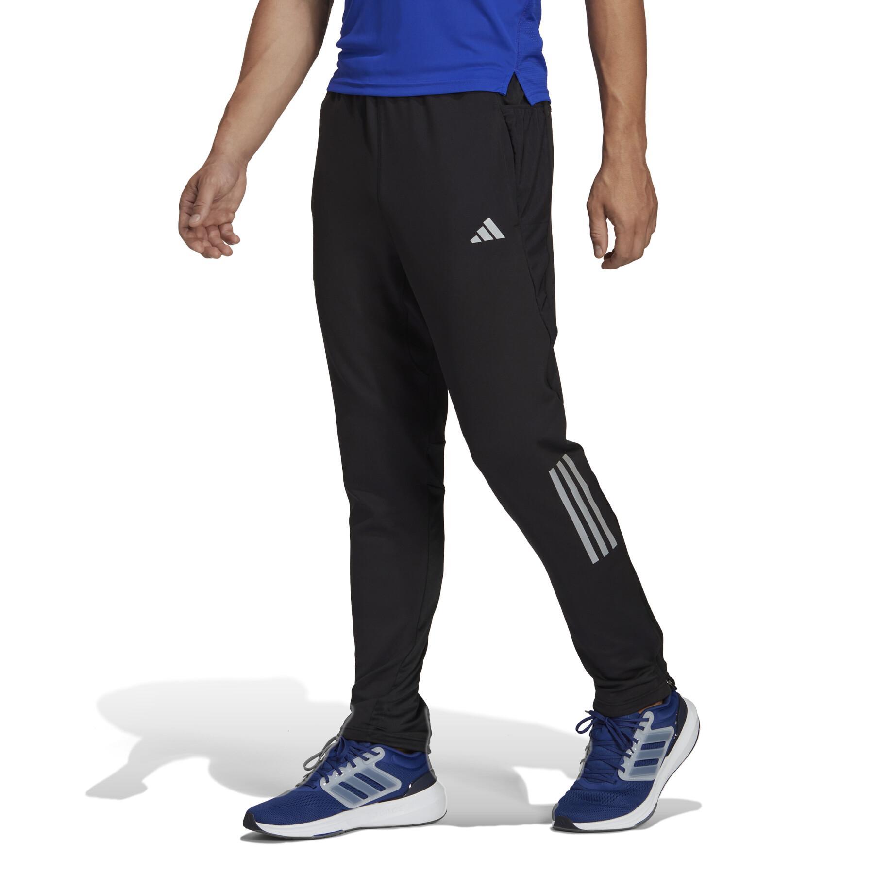Stickad joggingdräkt adidas Own the Run Astro