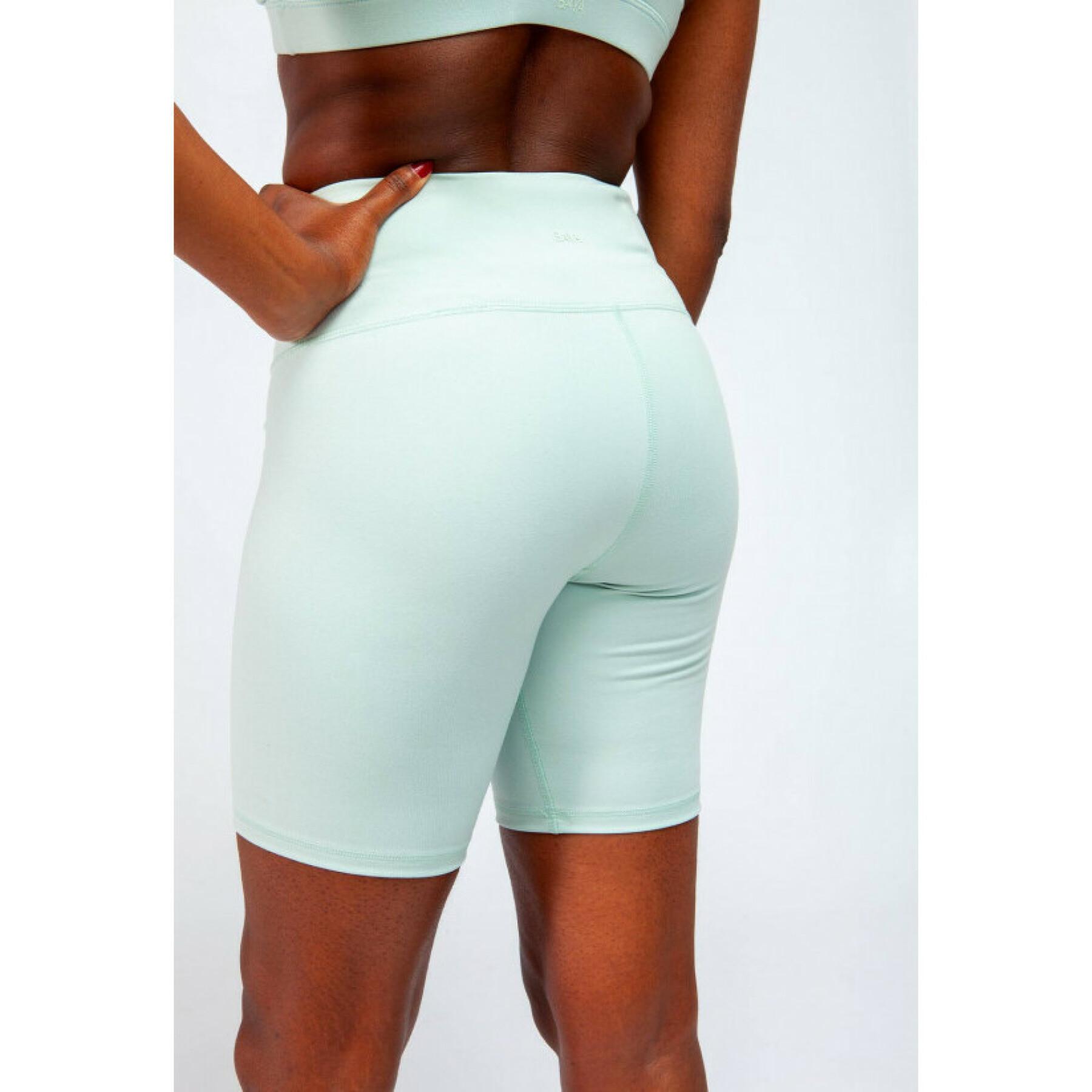Shorts för kvinnor Baya mala milky Green