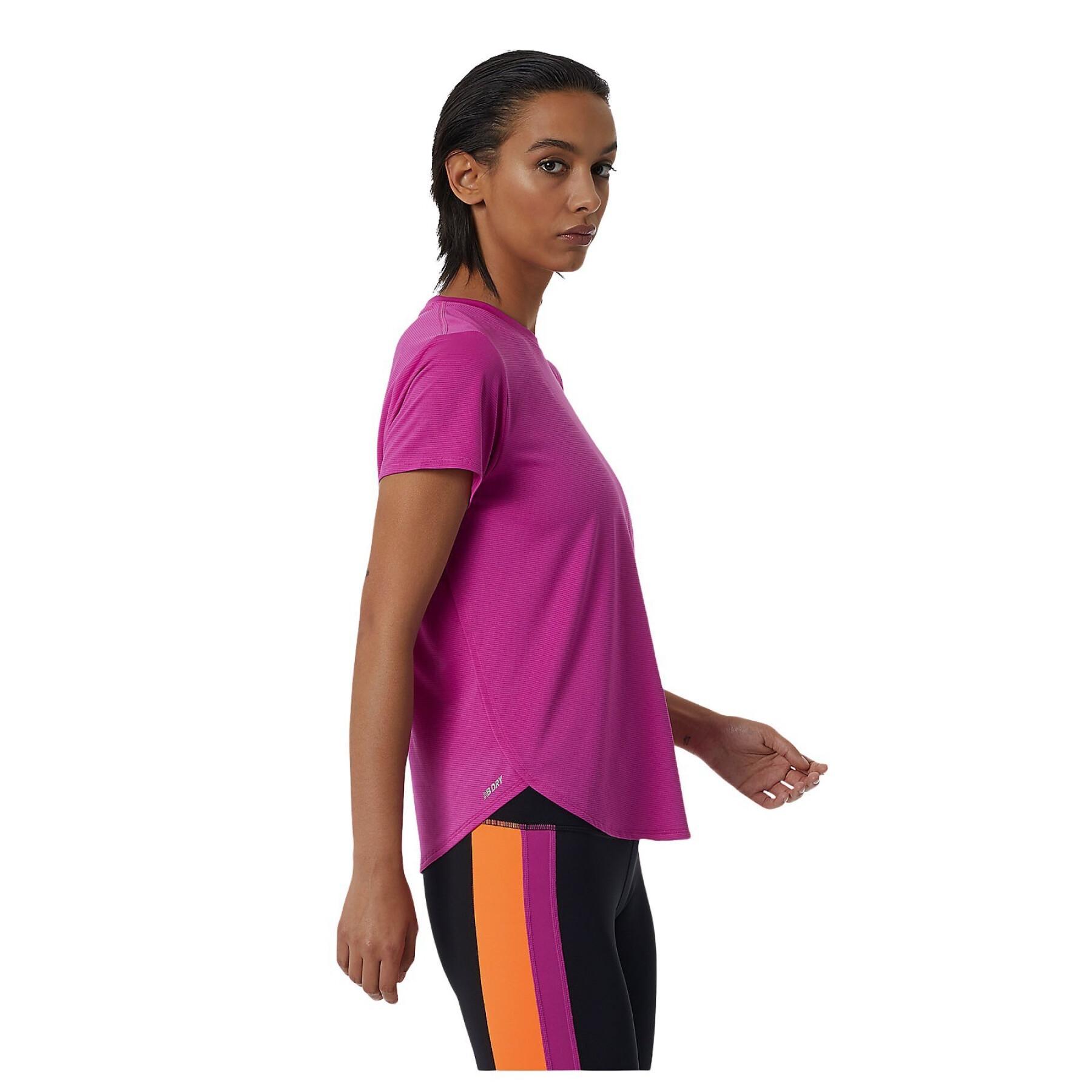 T-shirt för kvinnor New Balance accelerate