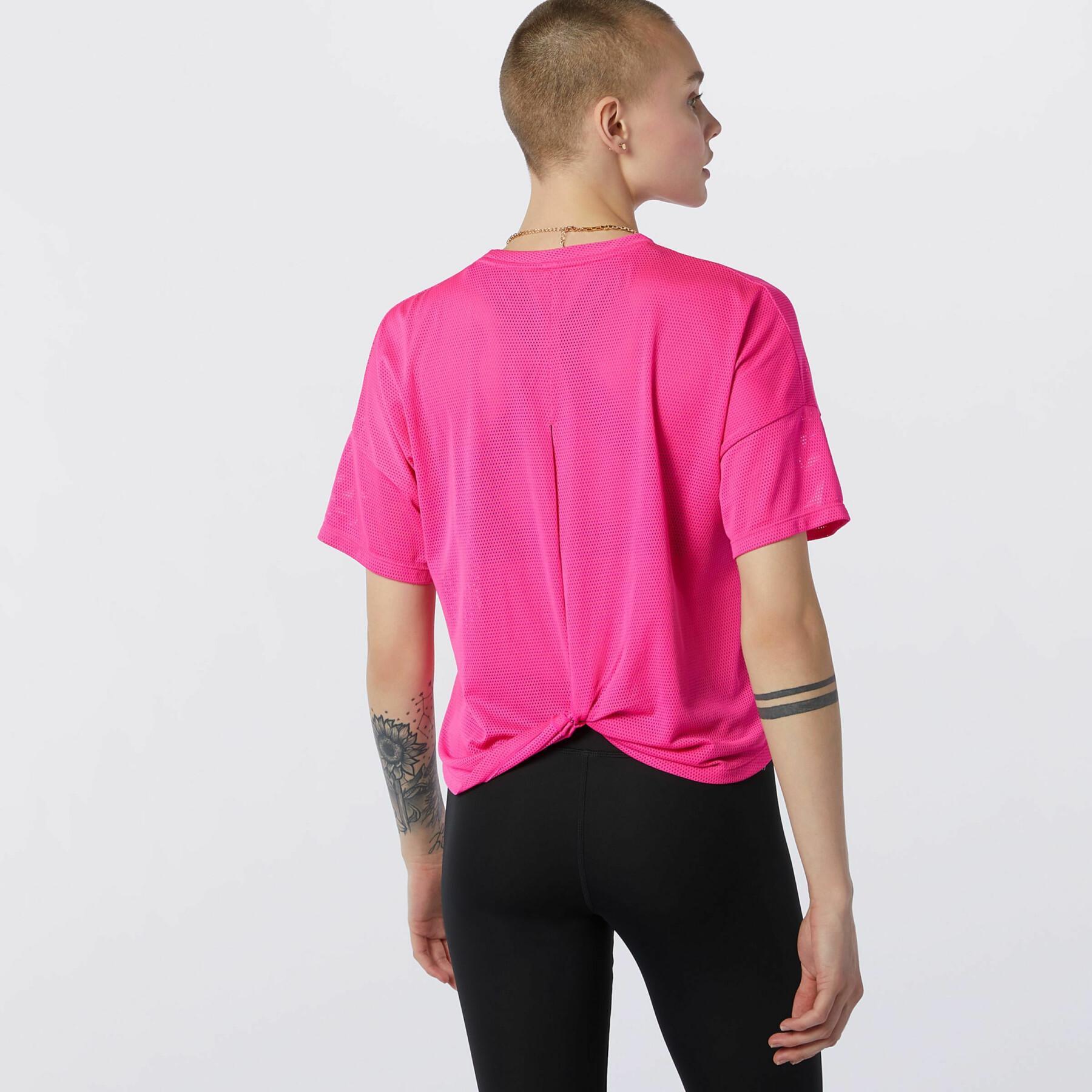T-shirt för kvinnor New Balance achiever keyhole back graphic